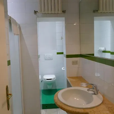 Residenza Santo Stefano 144 * ボローニャ