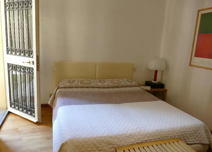 Residenza Santo Stefano 144 *